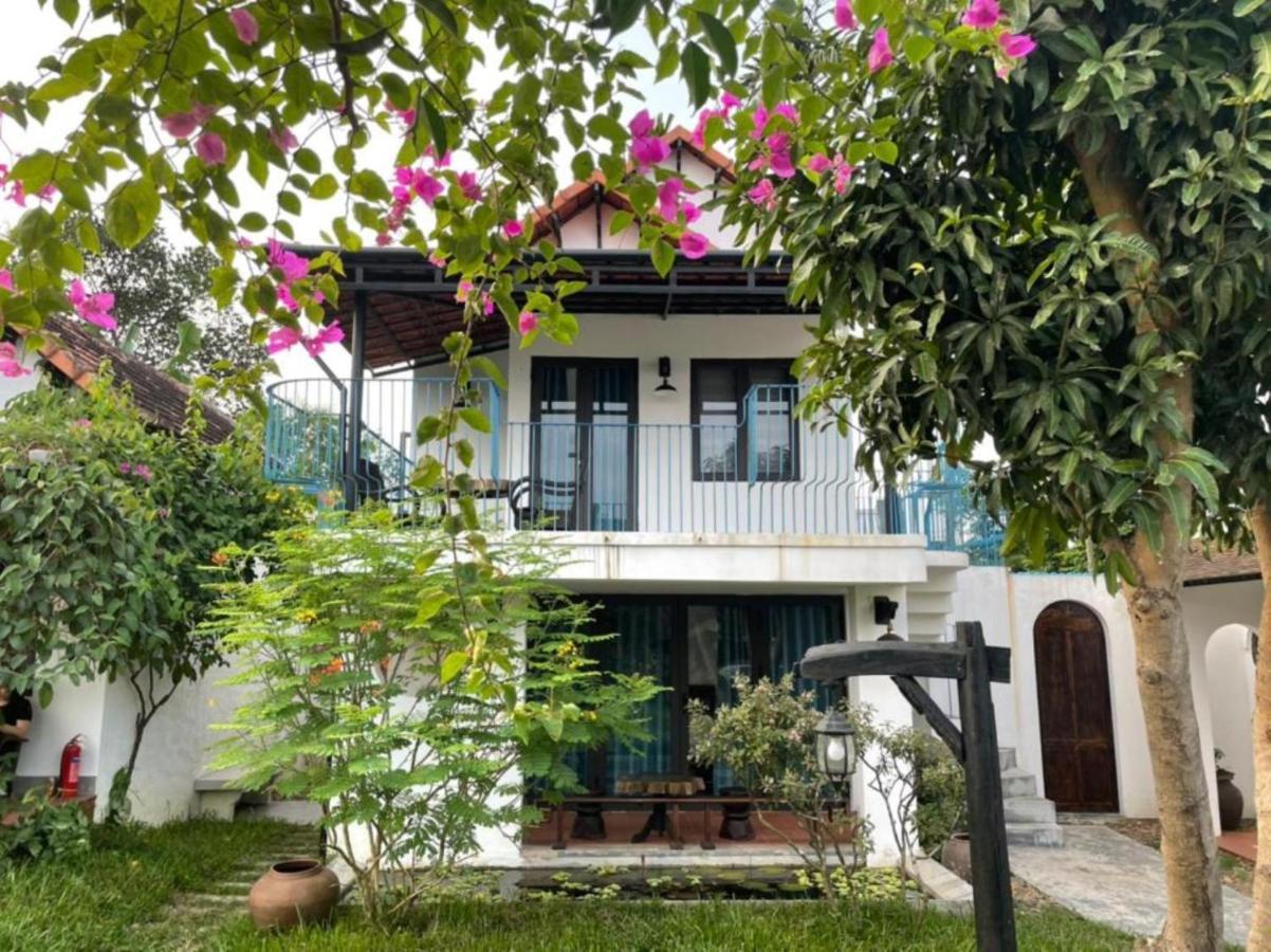 La Y Riverview Hue Exterior foto
